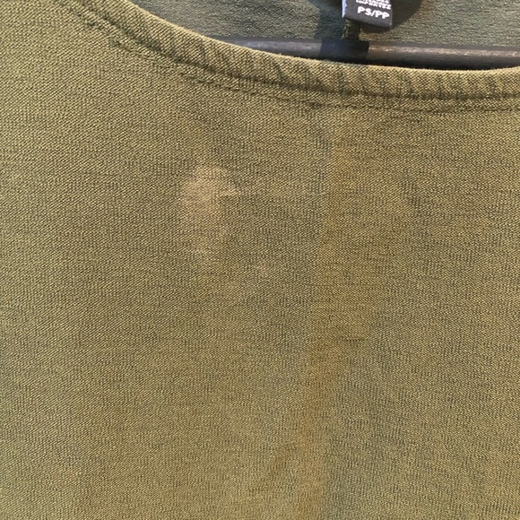 Elileen fisher Olive Green T-Shirt with Pockets - Picture 4 of 6